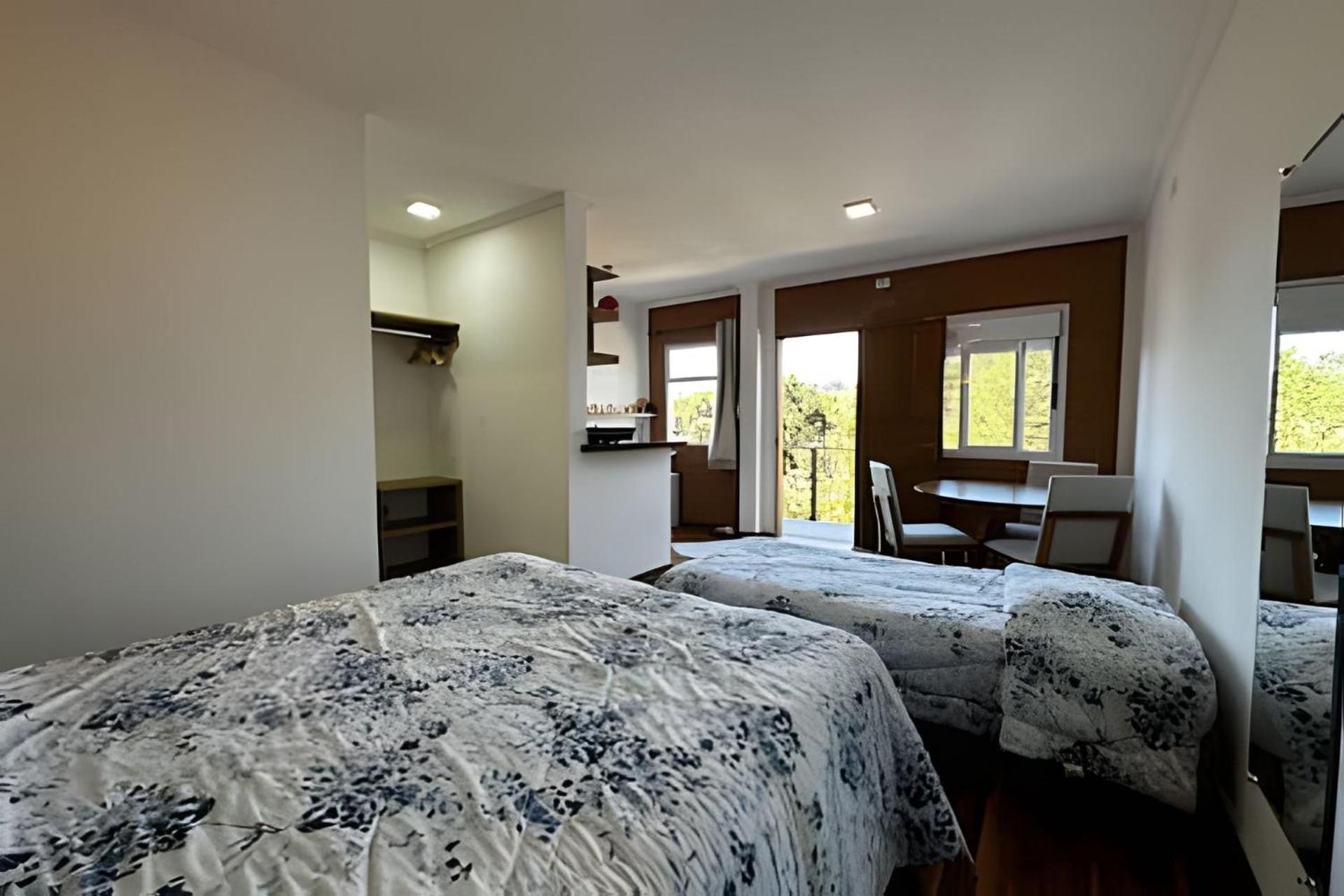Suites Saint Louis - Conforto Do Lado Do Centro Turistico Campos do Jordão المظهر الخارجي الصورة